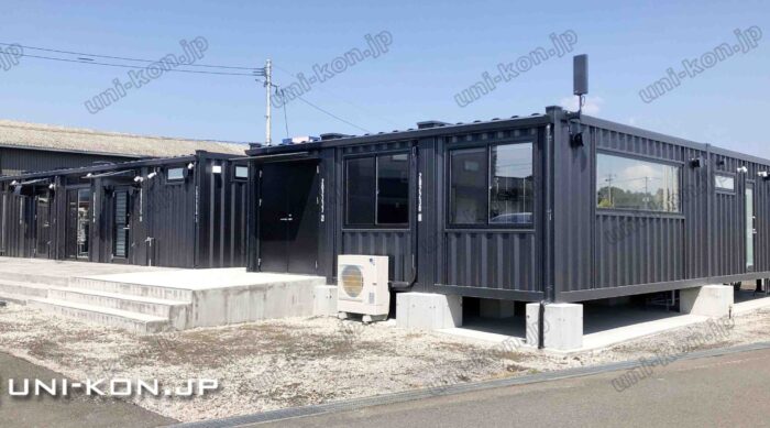 40Ftコンテナハウス9連棟合宿施設竣工写真、正面