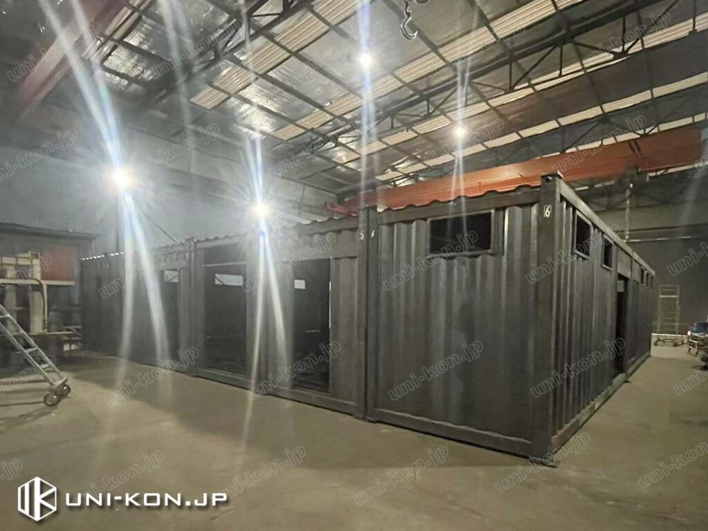 コンテナハウス仮組、40Ft6連棟