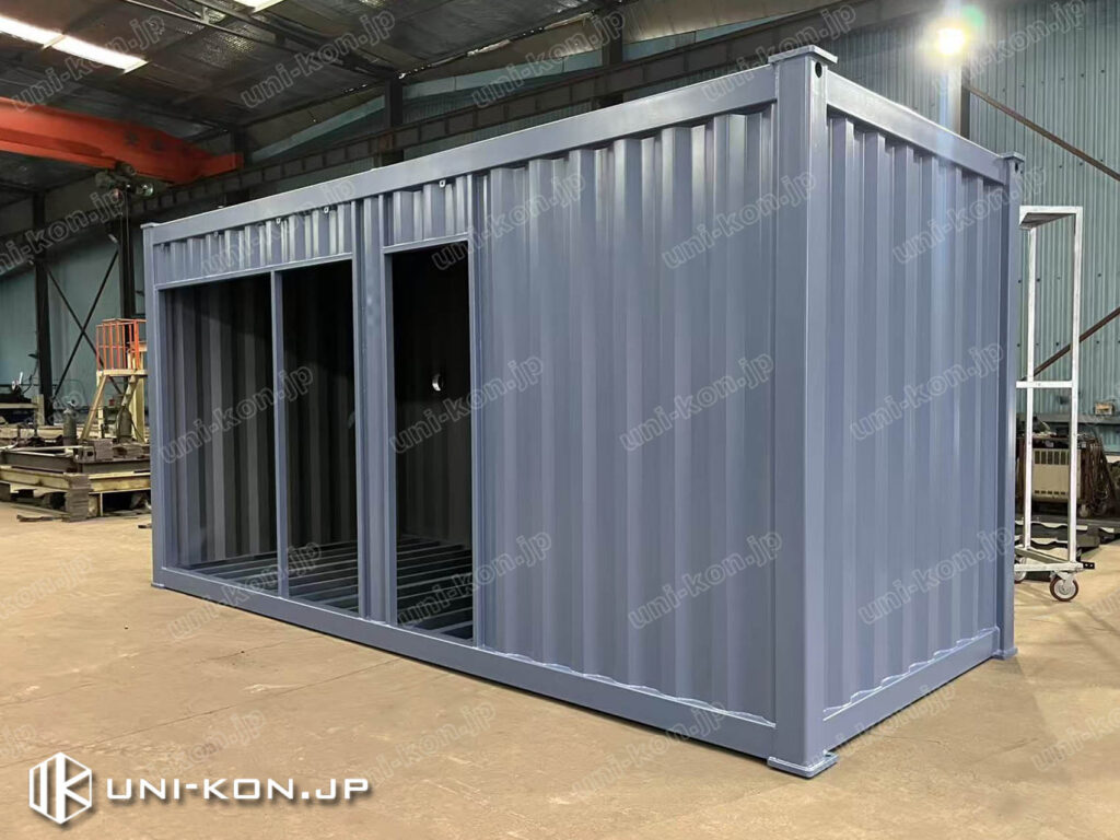 コンテナハウスの塗装3/3、上塗り