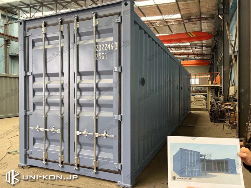 廊下庇付きコンテナハウス、実物とパース画像