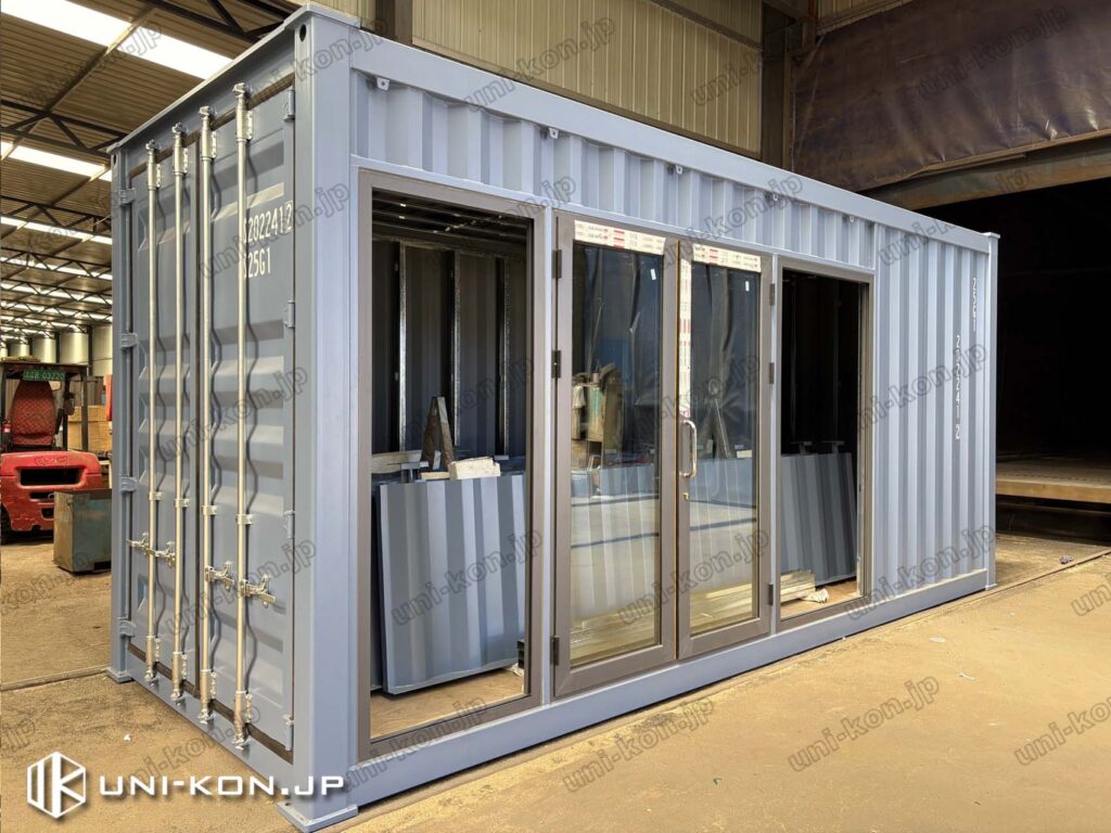 工場内生産完成、出荷前待機